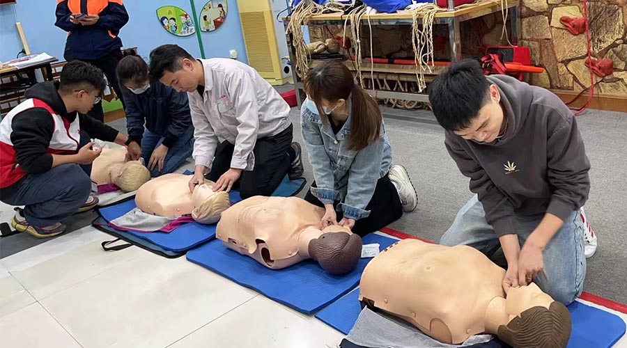 提升自救互救能力！金環(huán)電器開展初級(jí)救護(hù)員培訓(xùn)學(xué)習(xí)