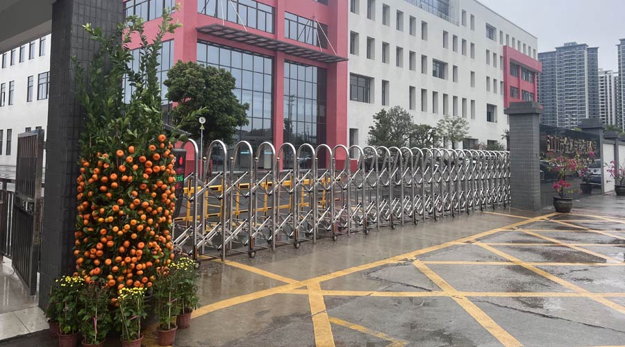 大展宏“兔”！金環(huán)電器布置裝飾迎新春！開(kāi)新局！